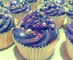 galaxy themed cupcakes.jpg