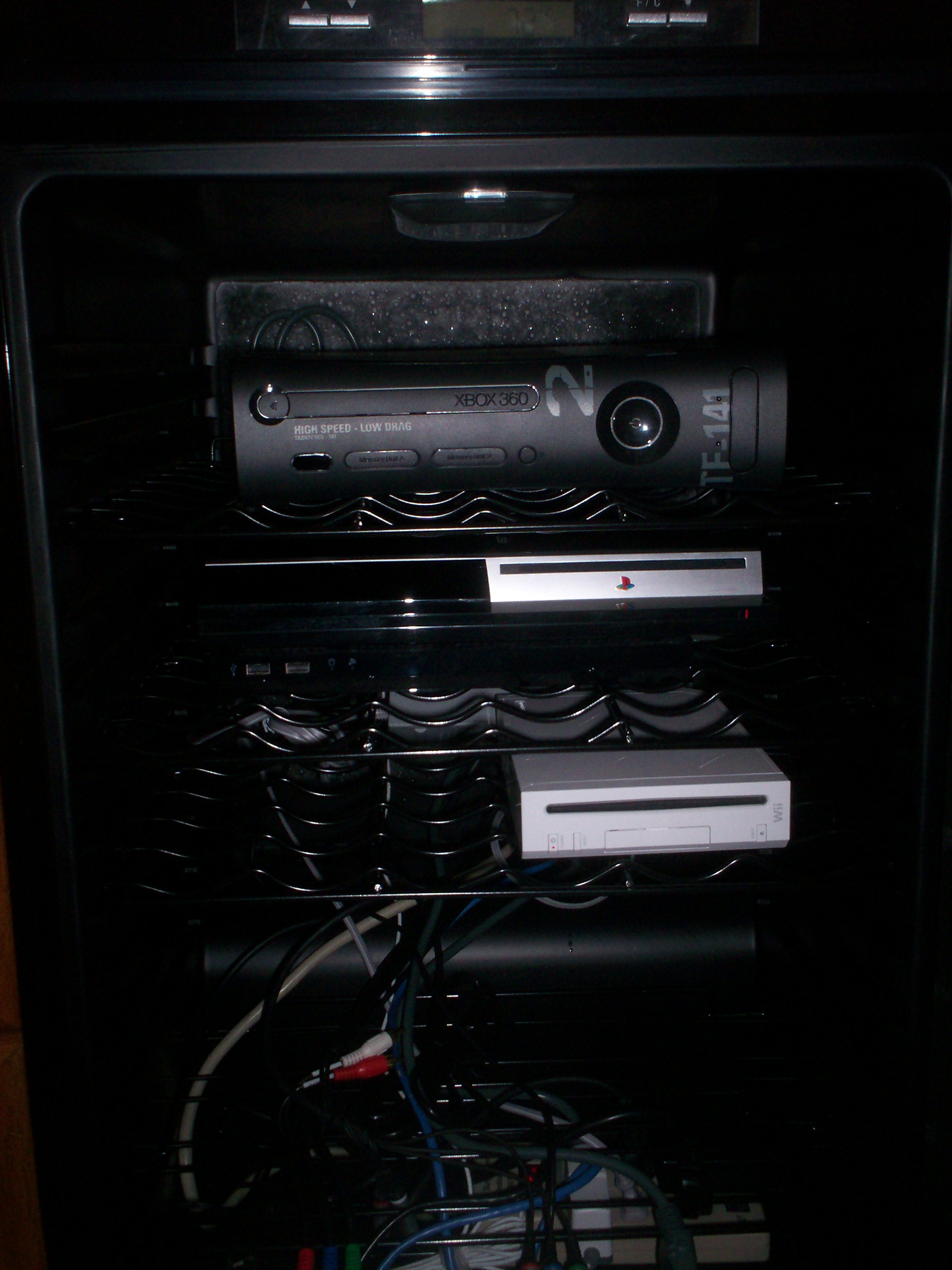 game_console_inside_03.JPG