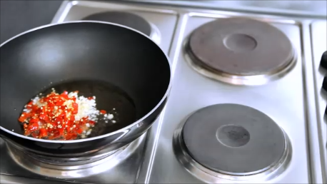 garlic &amp; chilli.png