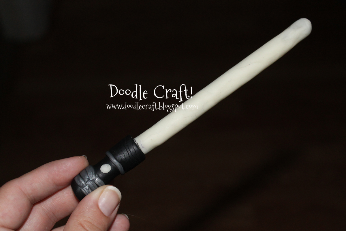 geekery glow in the dark lightsaber pen diy.jpg