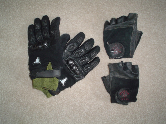 gloves.JPG