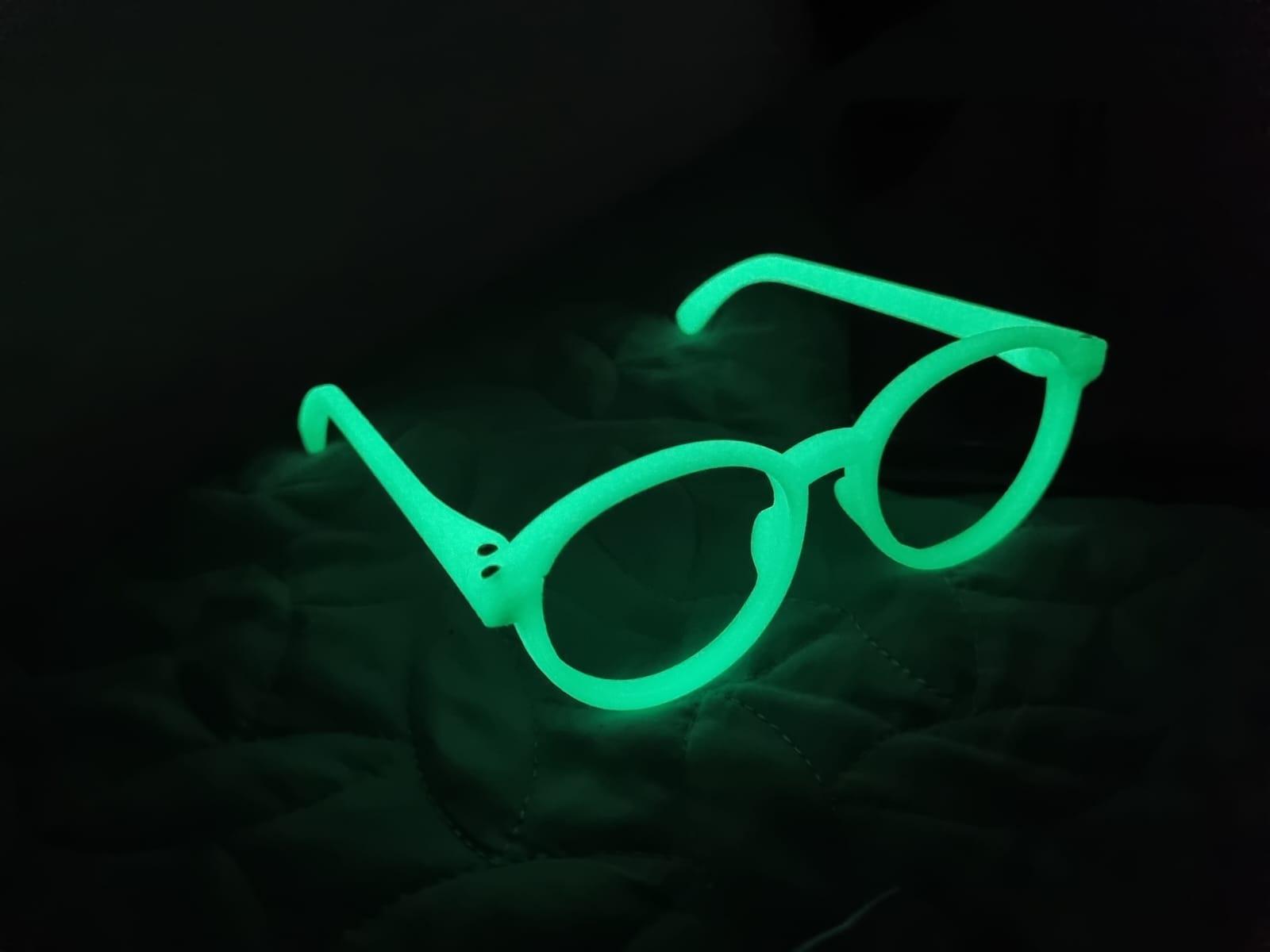 glow in the dark 3d printed glasses.jpeg