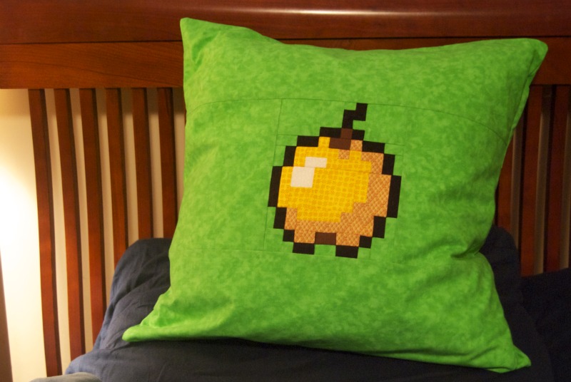 goldenapplepillow.jpg