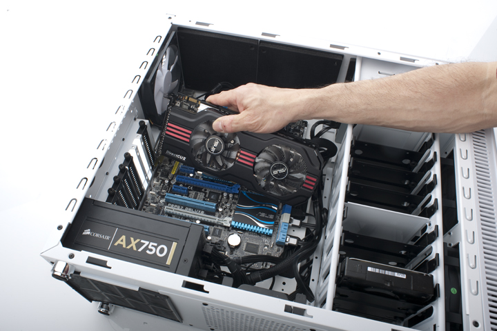 graphics_card_slot-5166542.jpg