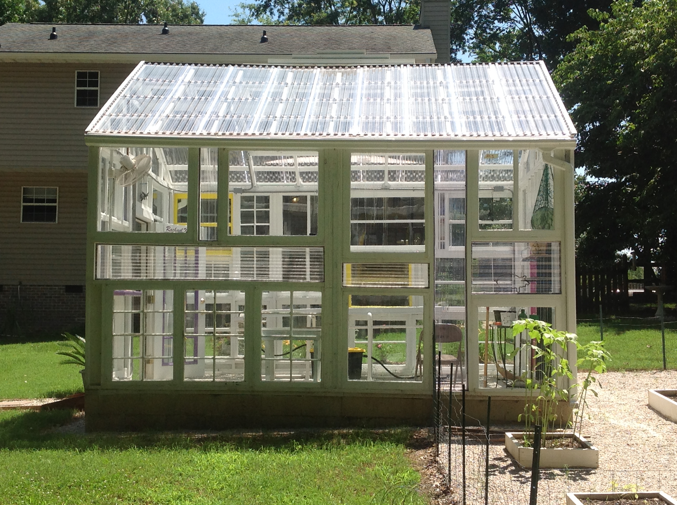 greenhouse 005.JPG