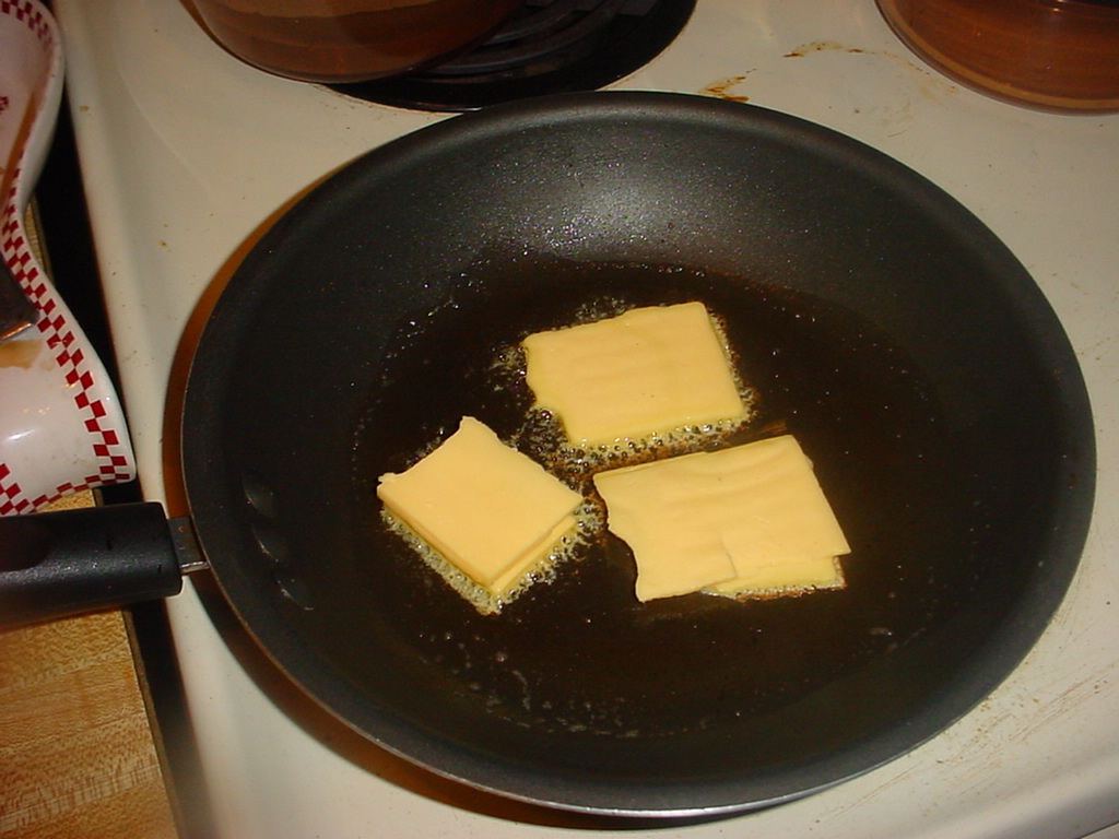 grilled cheese and bologna 016.jpg