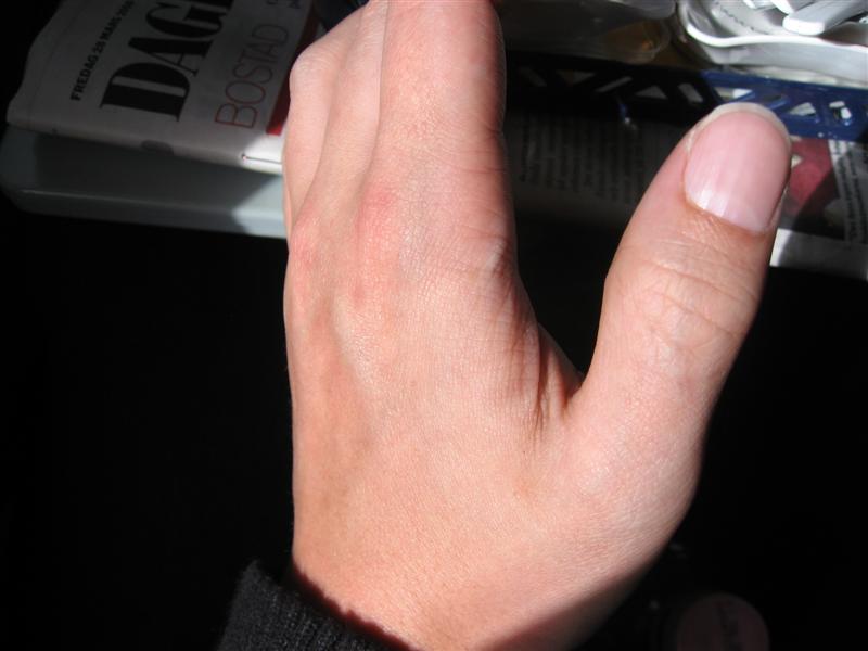 hand (Medium).JPG