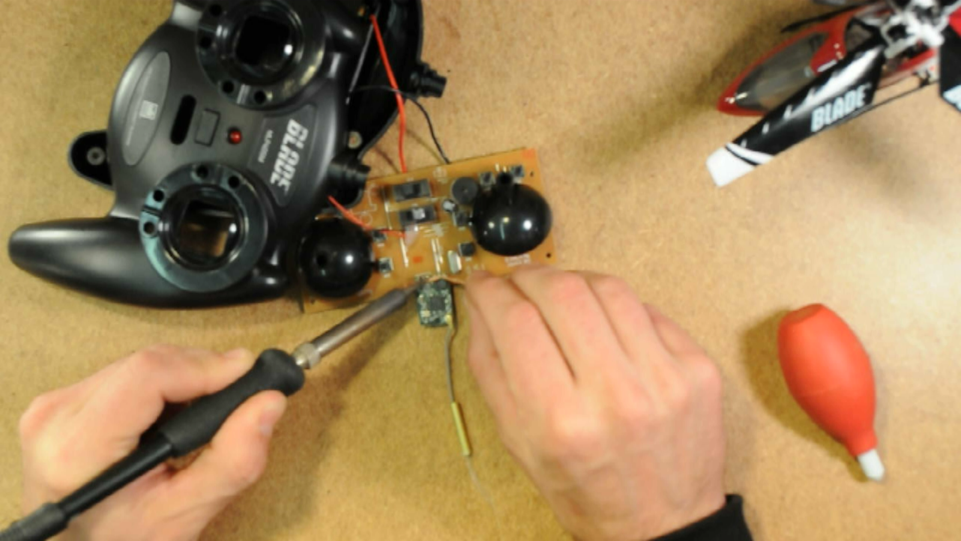 helicopter-13-desoldering_transmitter.png