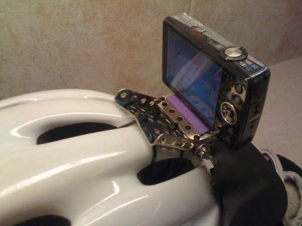 helmet-cam-bike-02.jpg