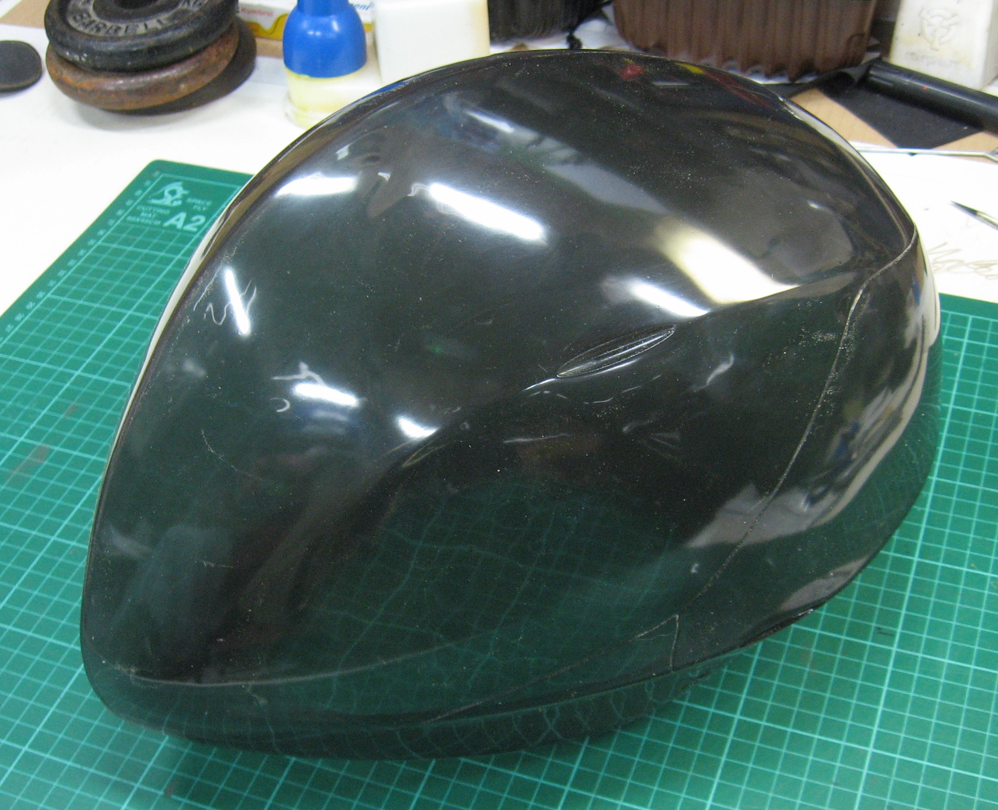 helmet1lg.jpg