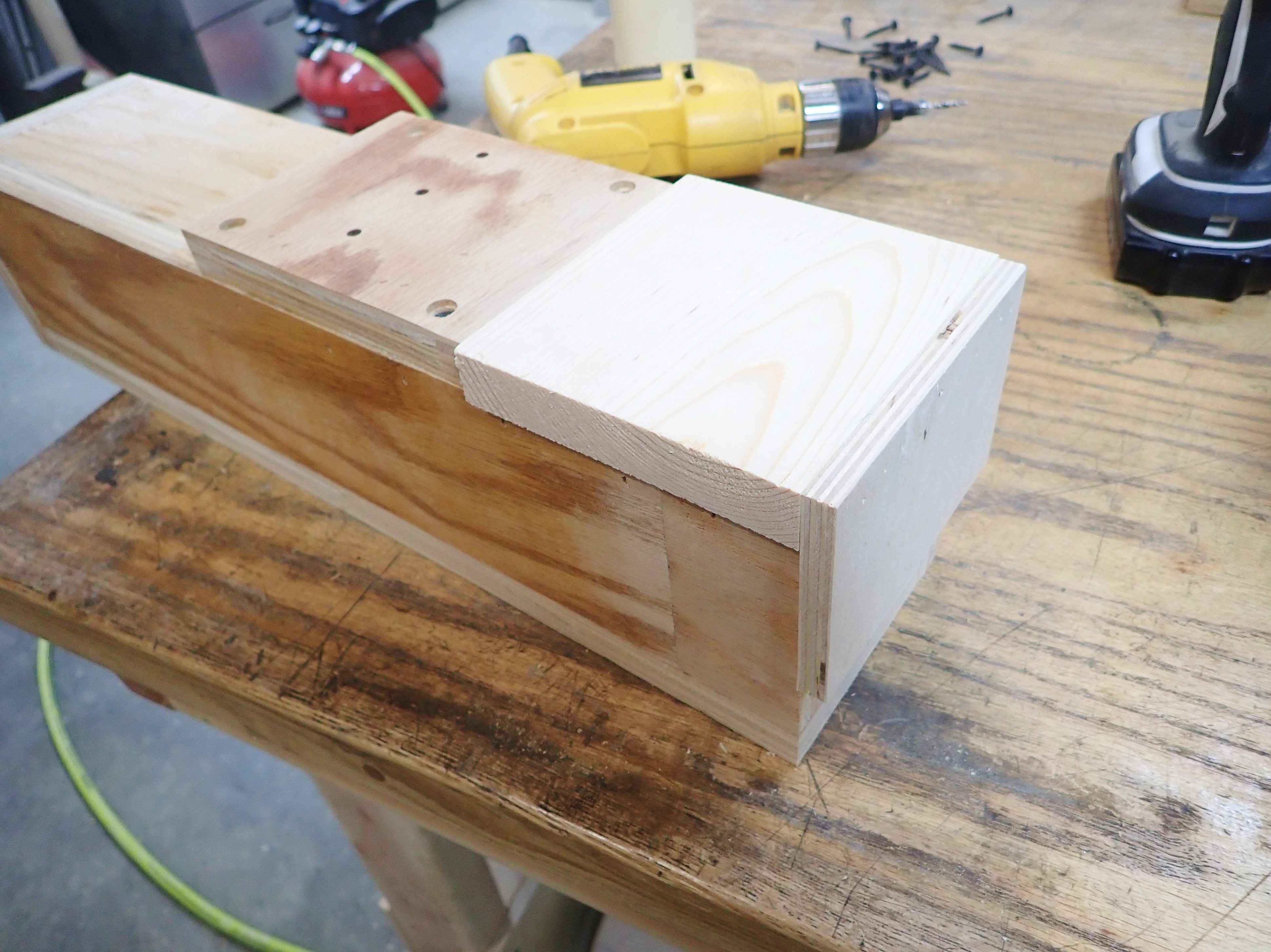 homemade height adjustable table (26).JPG