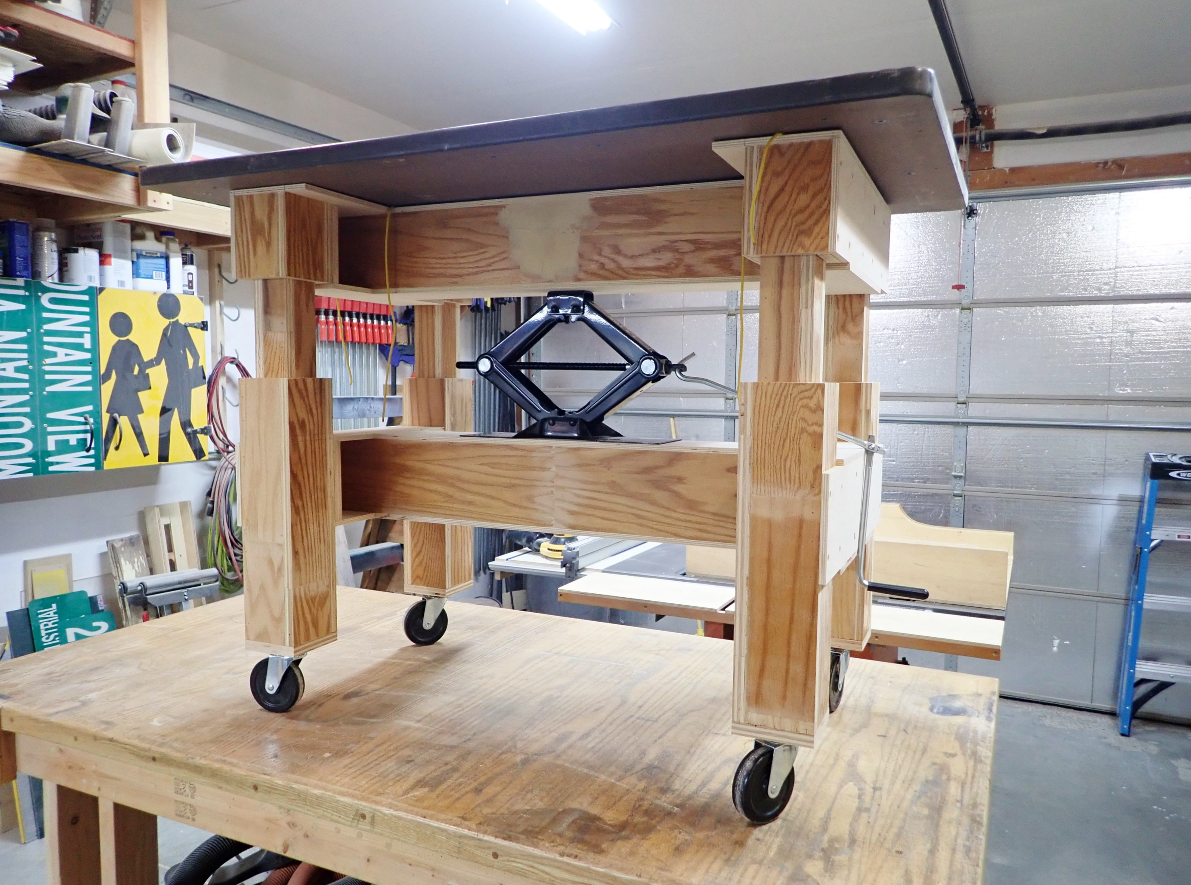 homemade height adjustable table (43).JPG