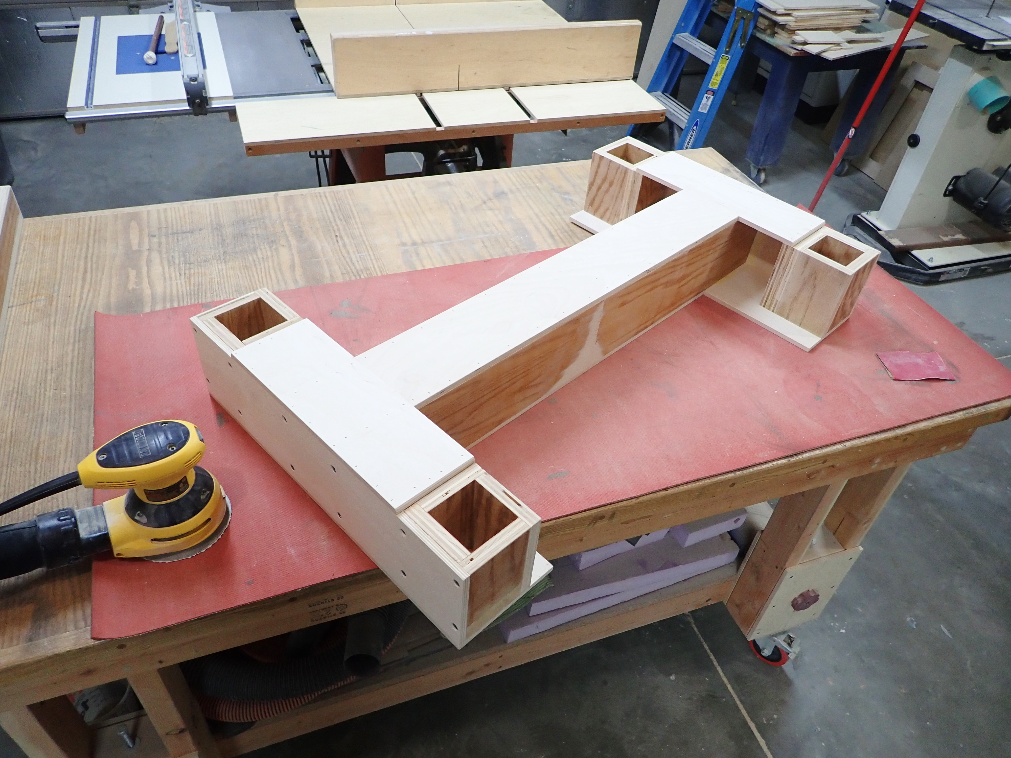 homemade height adjustable table (44).JPG