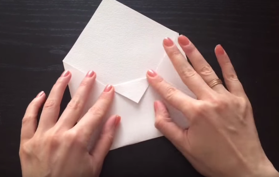 how to fold envelope6.png