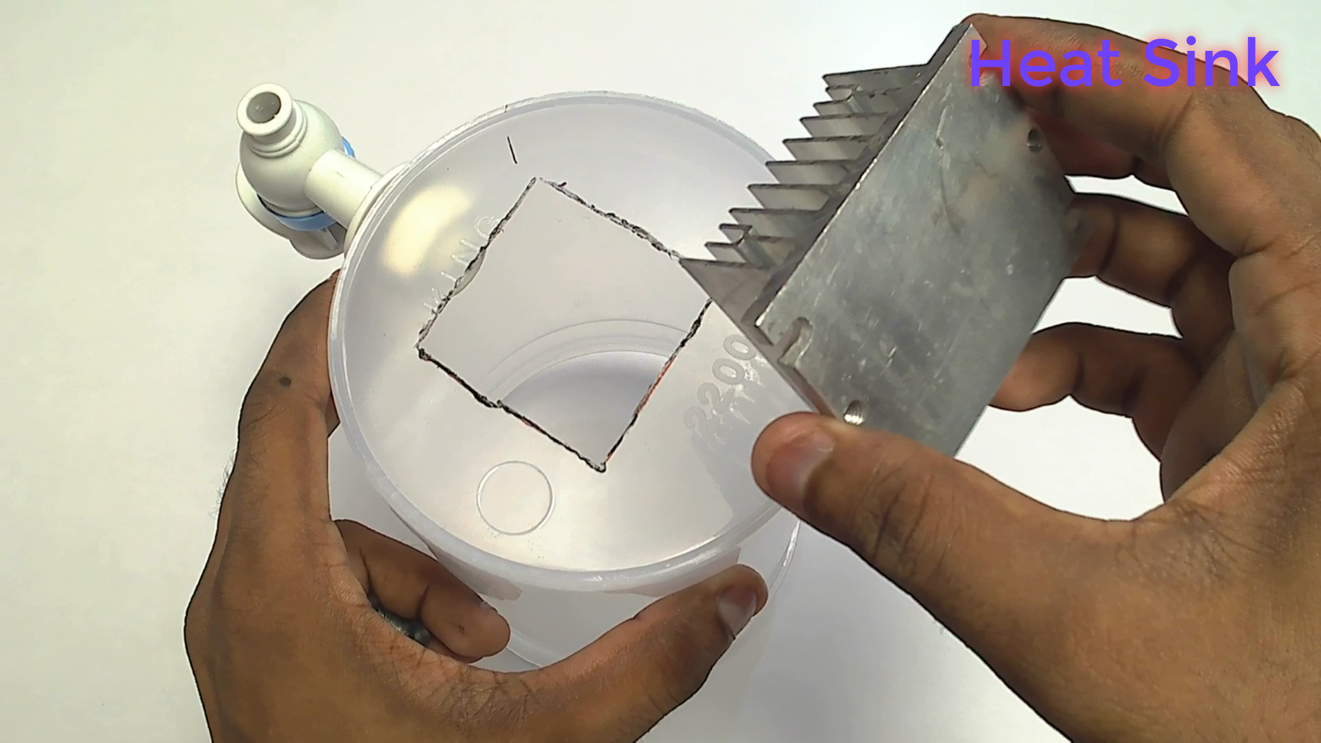 how to make a coca cola soda cooler dispenser machine diy life hacks robogeeks (Time 0_01_03;08).png