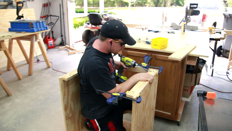 how to make cabinets (10).jpg