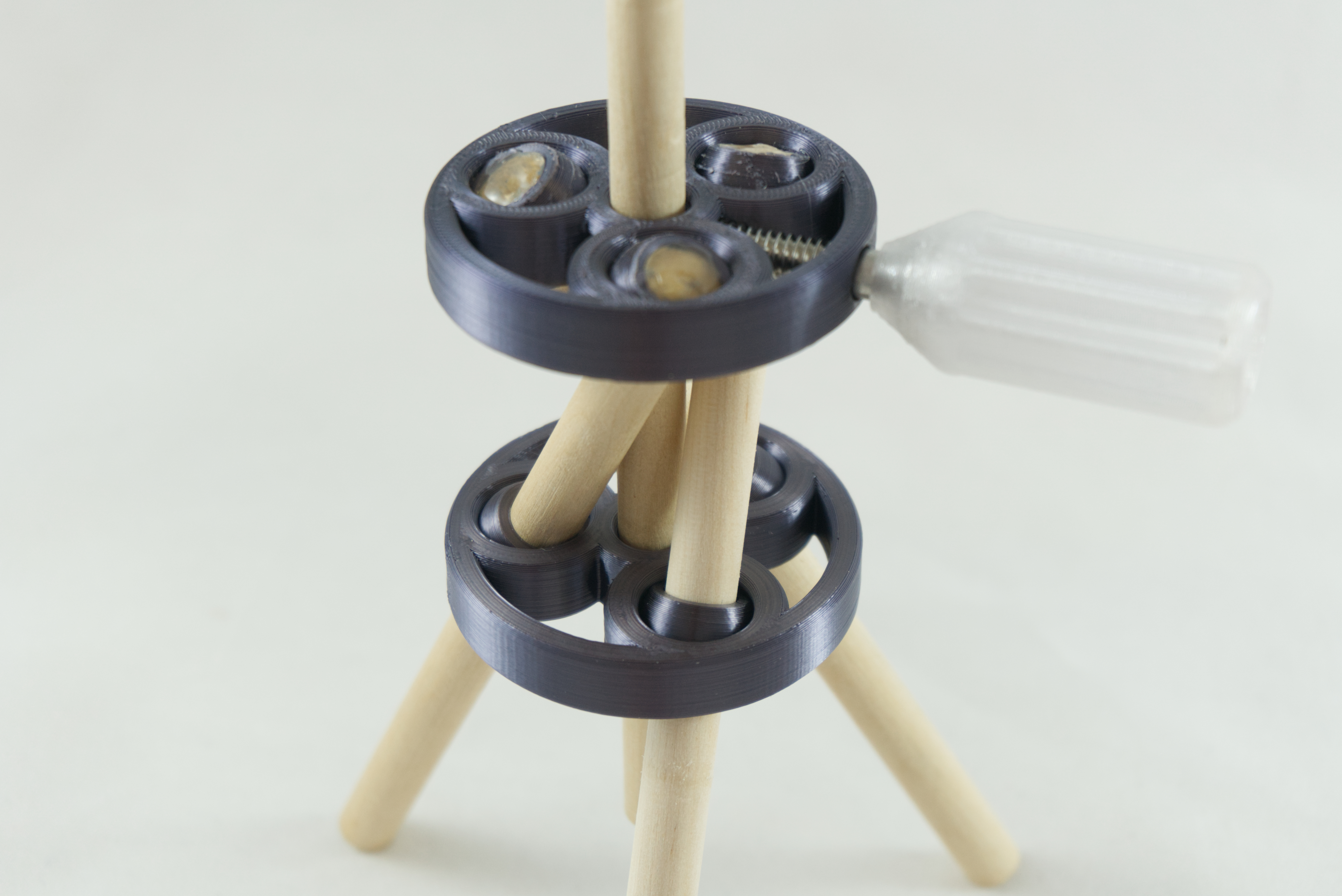 hyperboloid tripod stand.jpg