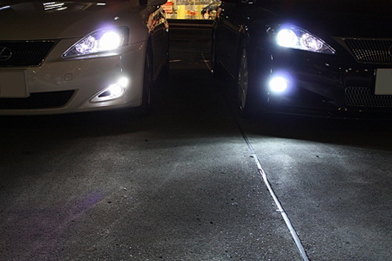 iJDMTOY-D4S-HID-Bulbs-07.jpg