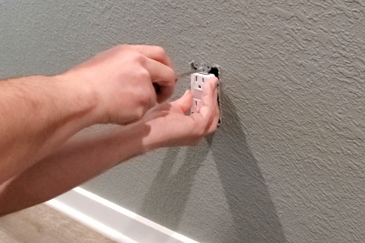 install new outlet2.PNG