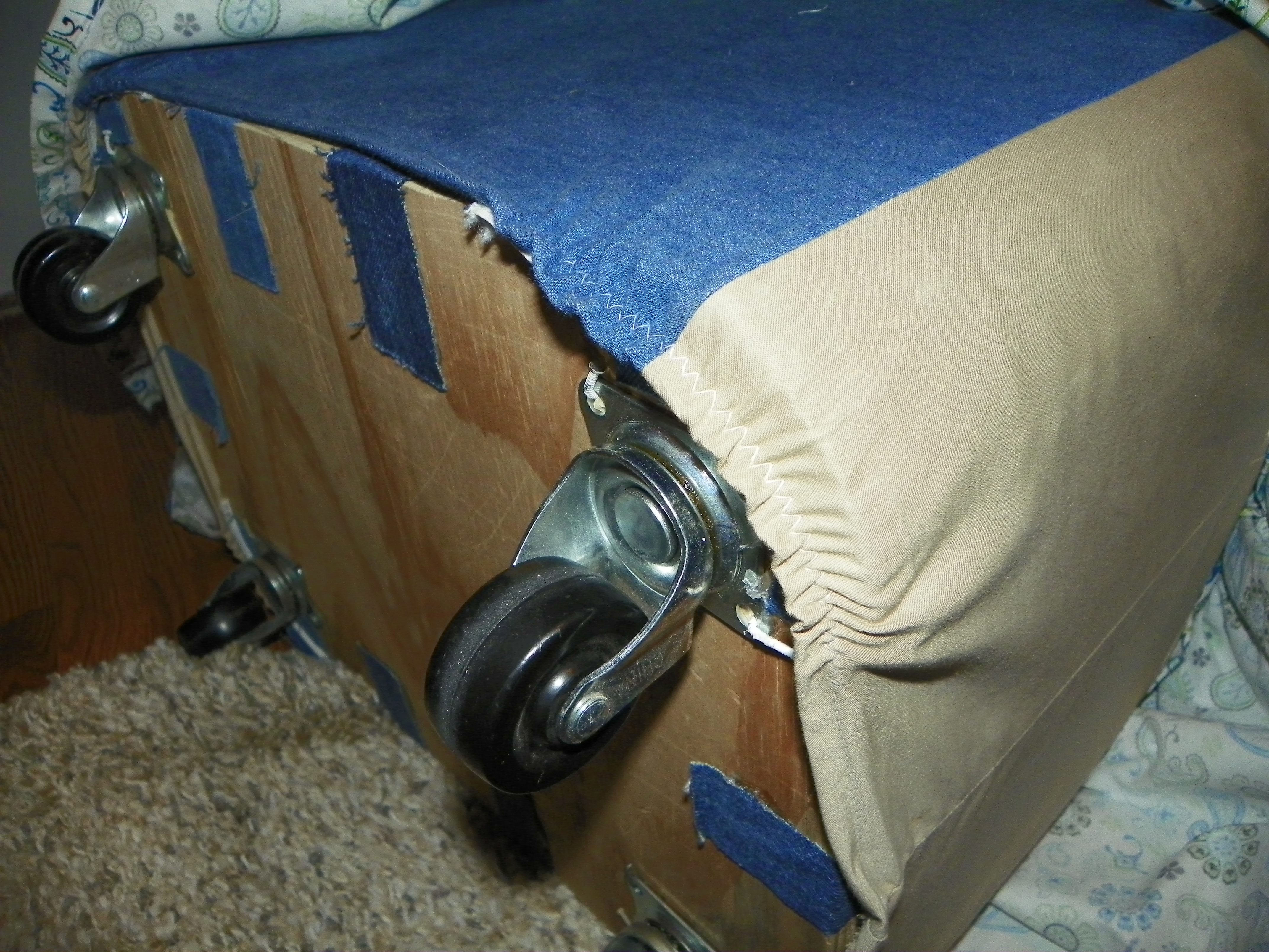 instruct vanity tuffet 034.jpg