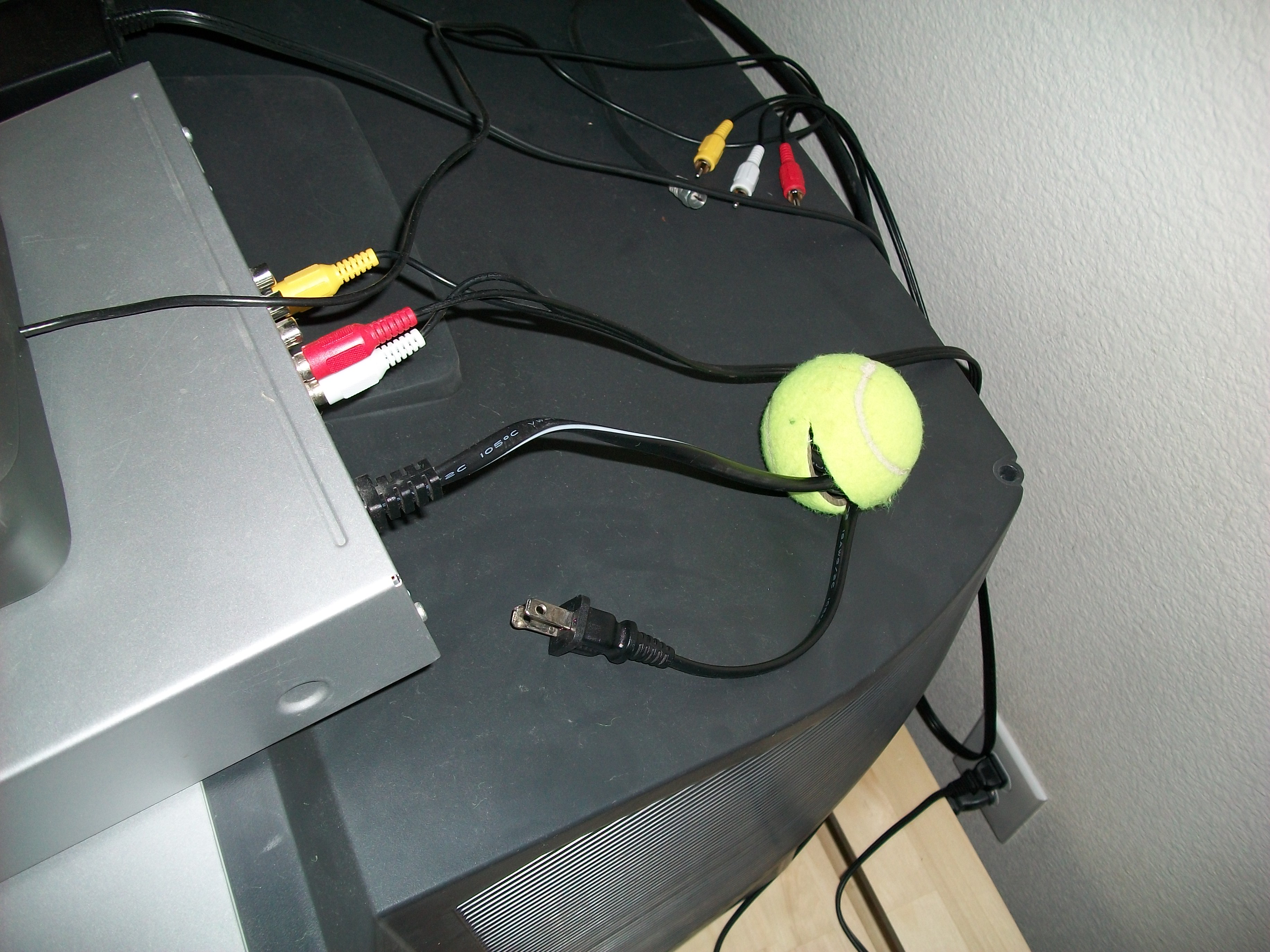 instructable cord organizer 041.jpg