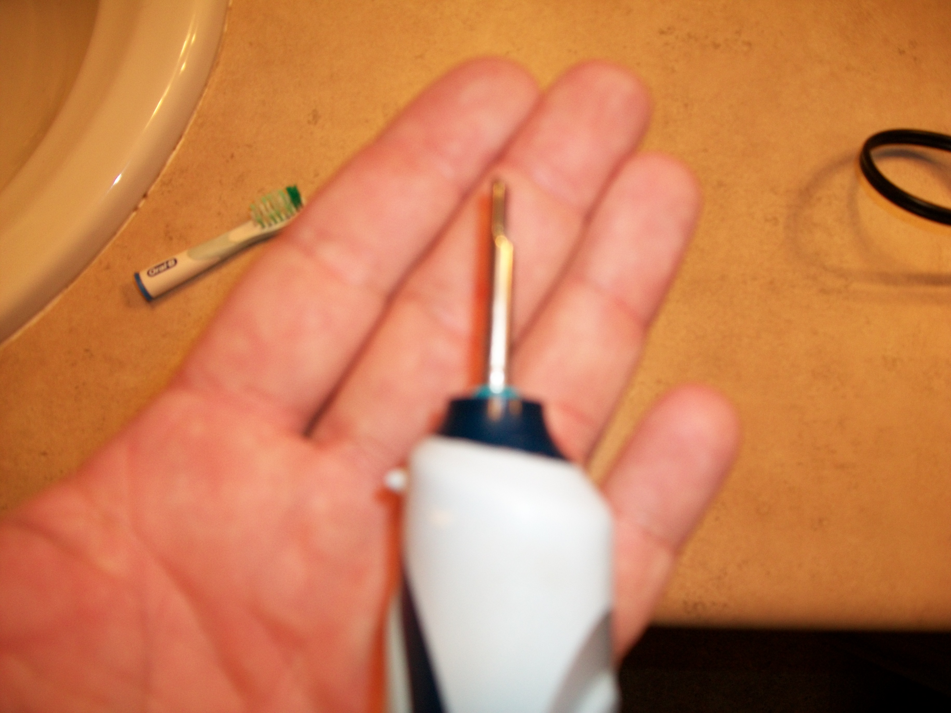 instructables toothbrush head 006.jpg