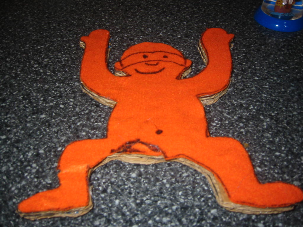 instructables-monkey magnet 012.jpg