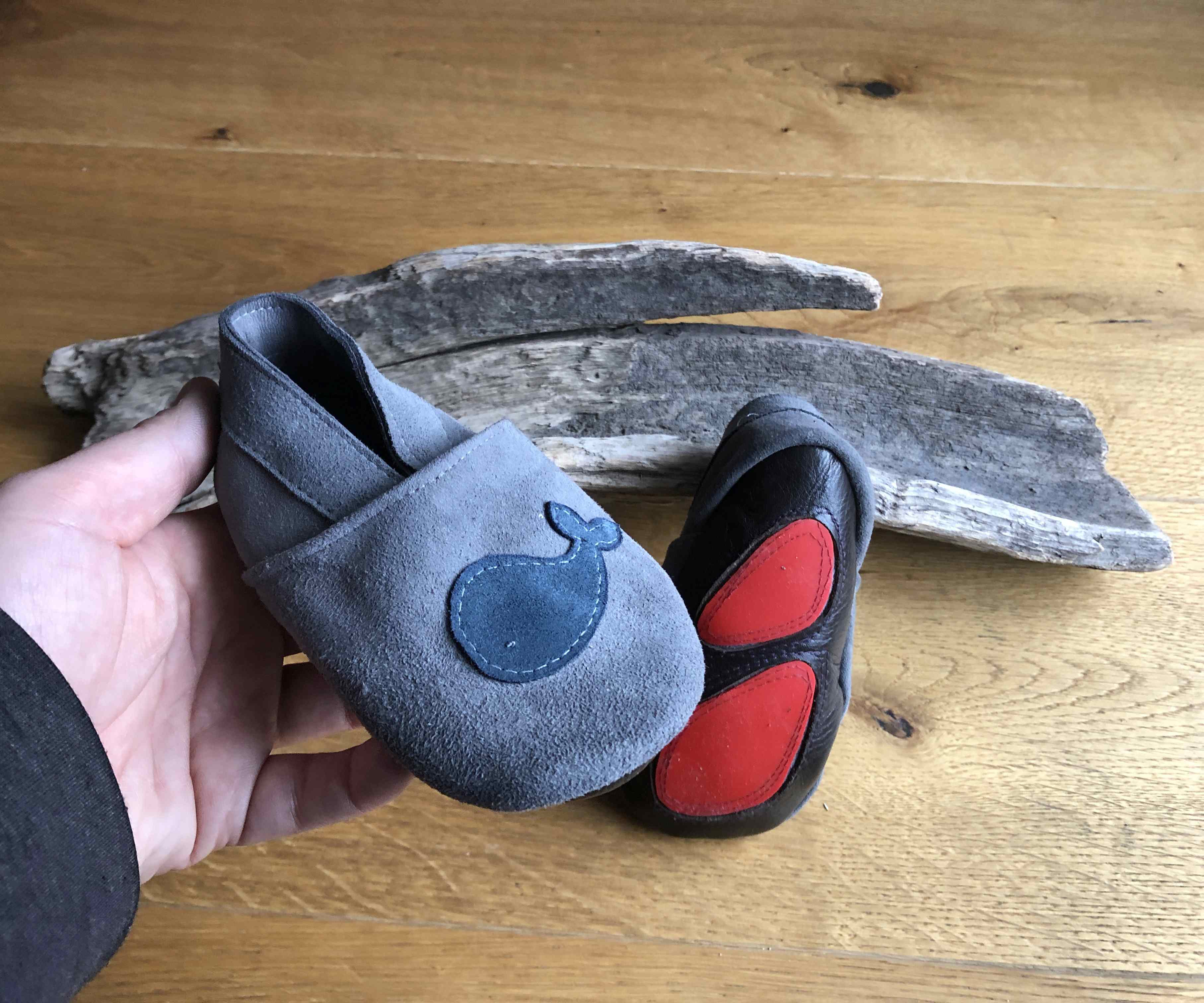 instructables_diy_baby_toddler_shoes_leather_silicon_sun (102).JPG