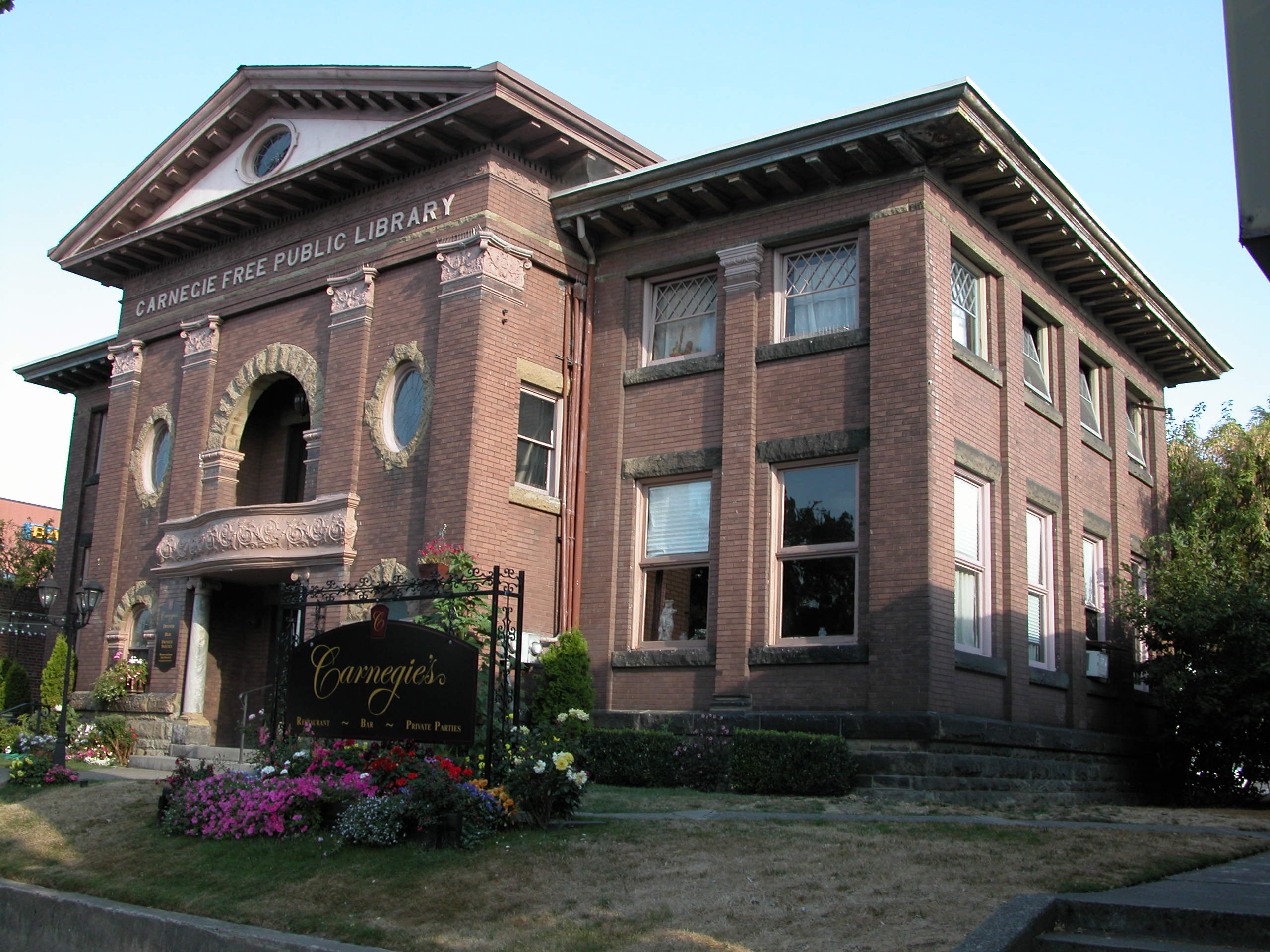 intro Carnegie Library.jpg