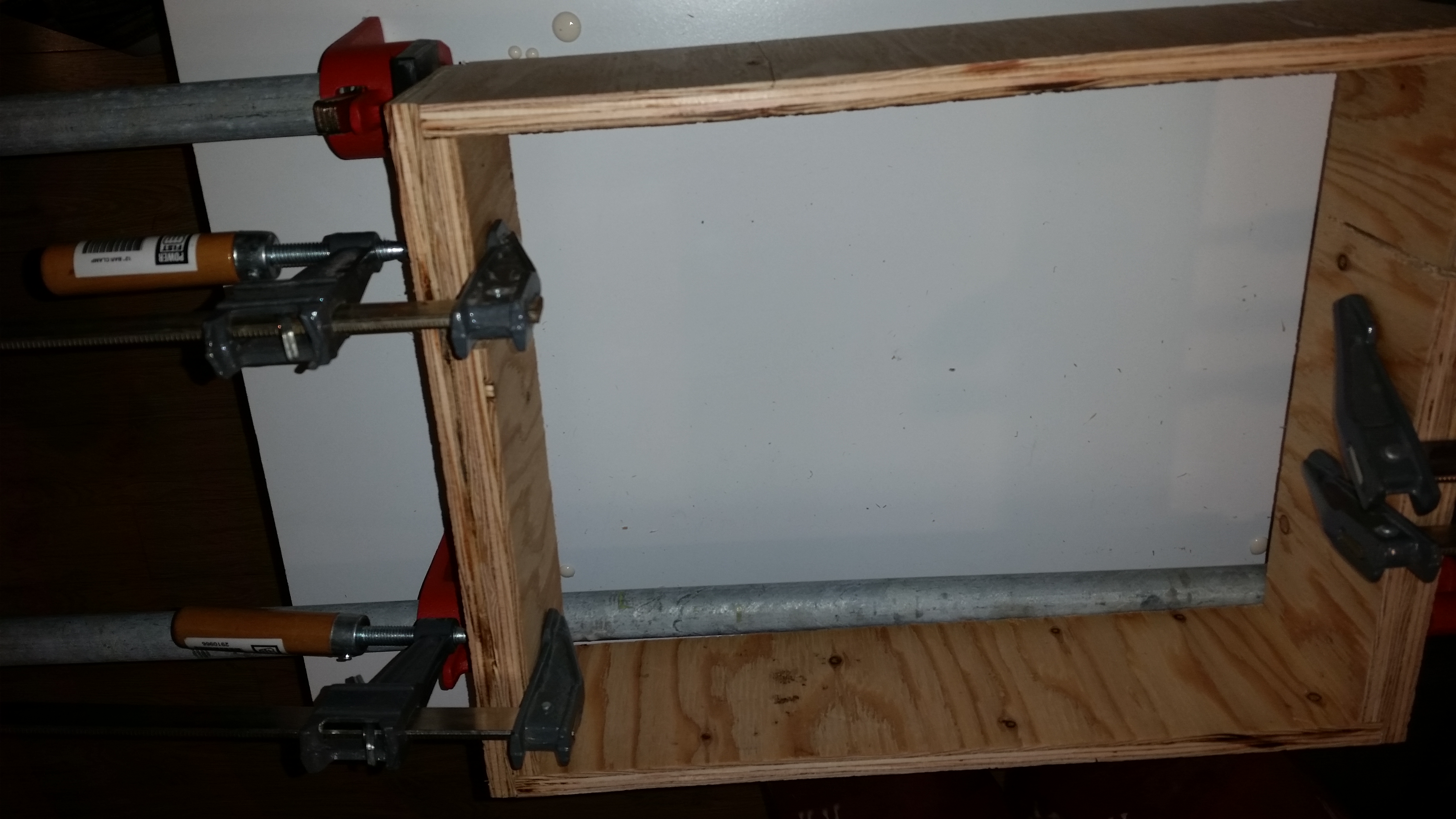 invisible wall box- clamp inside wall.jpg