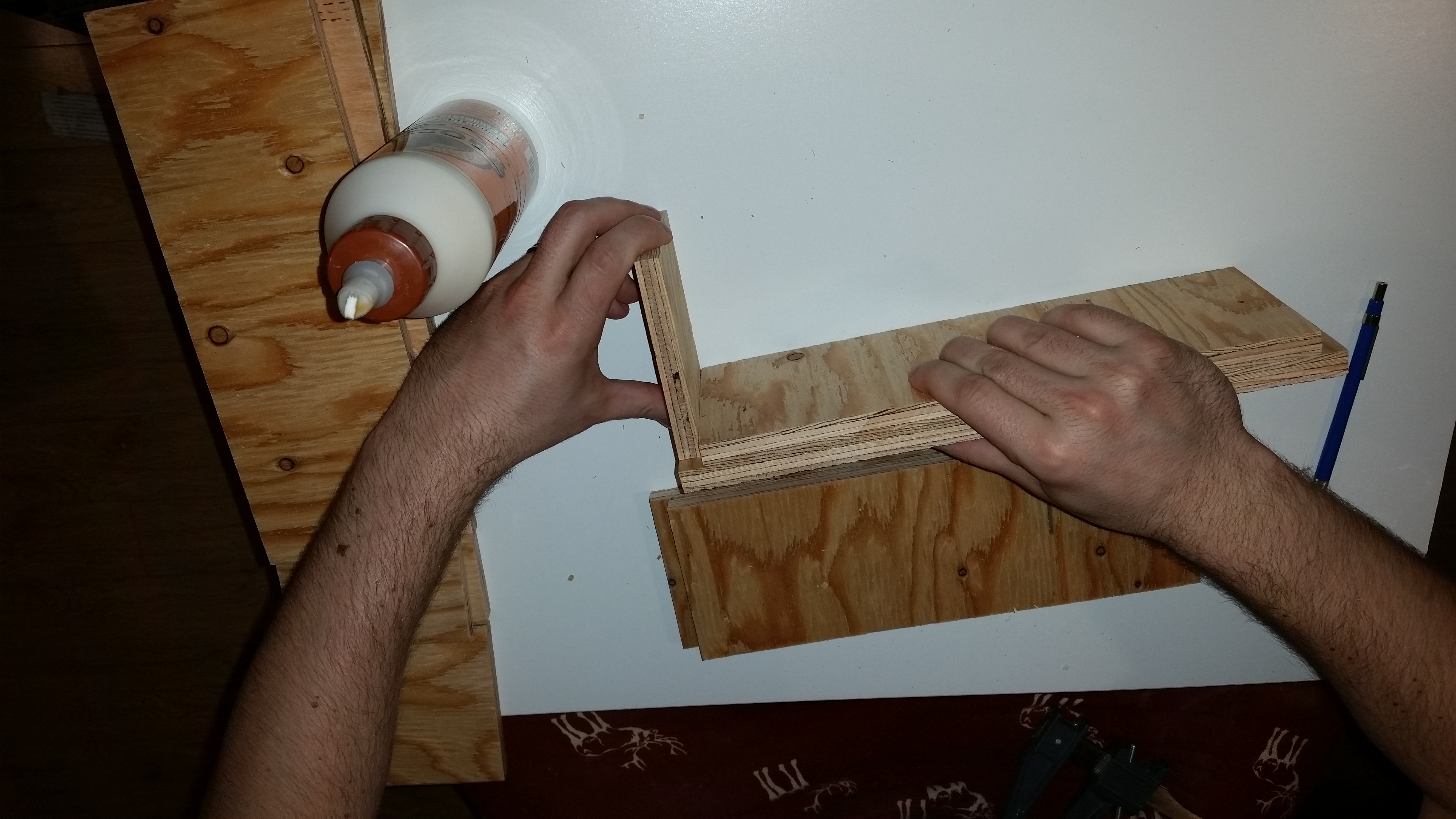 invisible wall box-glue extra thick.jpg