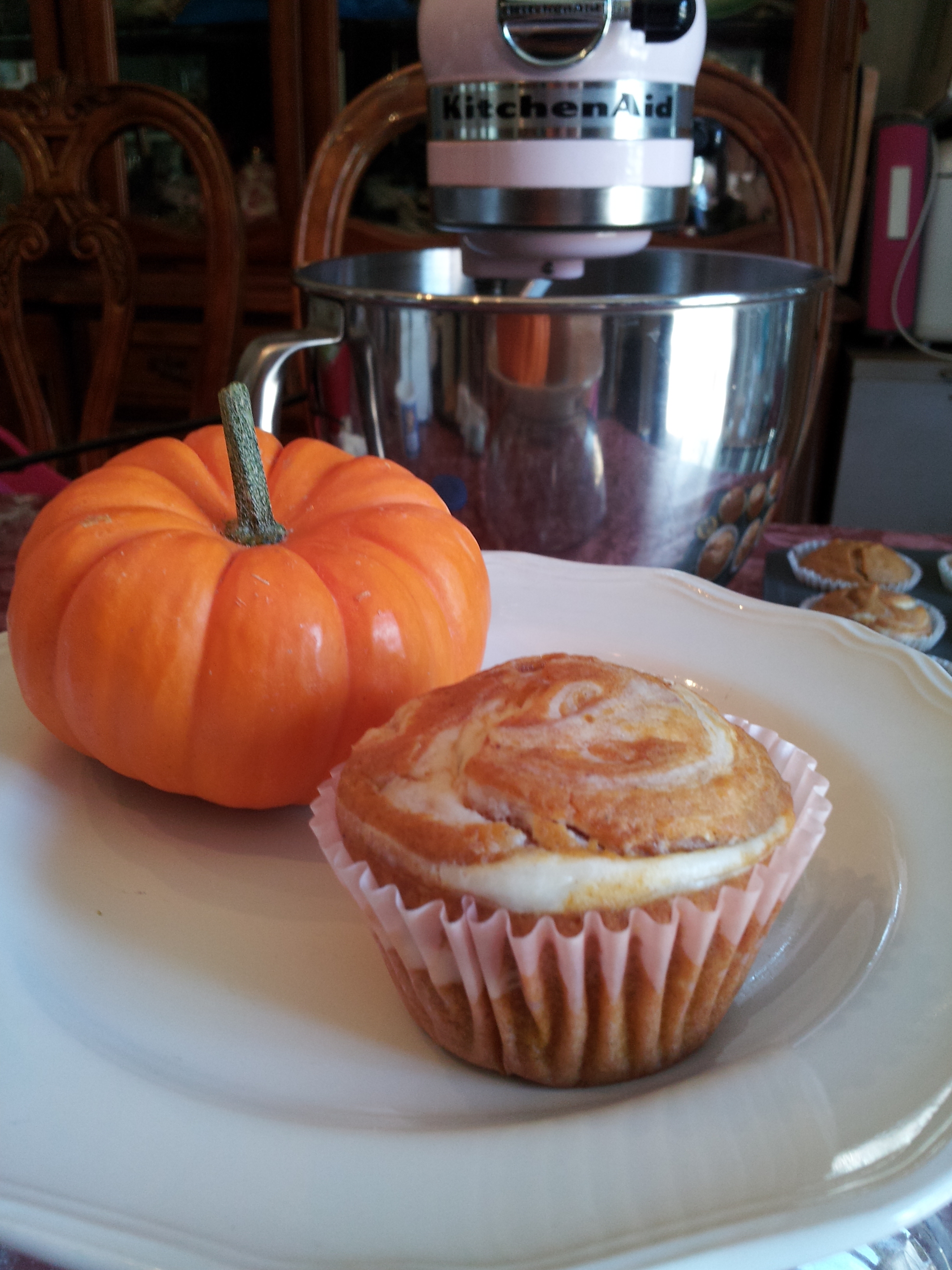 ipad and pumpkin cupcake instructables 374.jpg