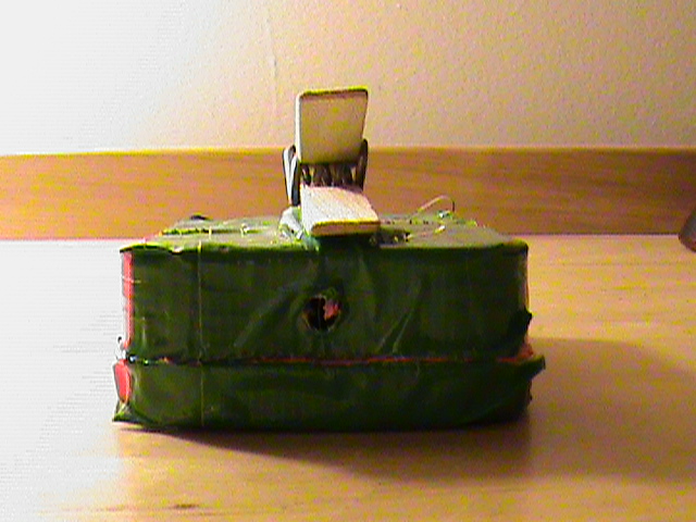 ipod safety case instructable 017.JPG