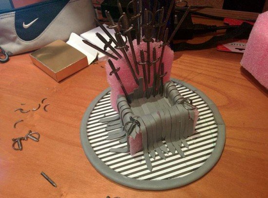 iron-throne-stand3.jpg