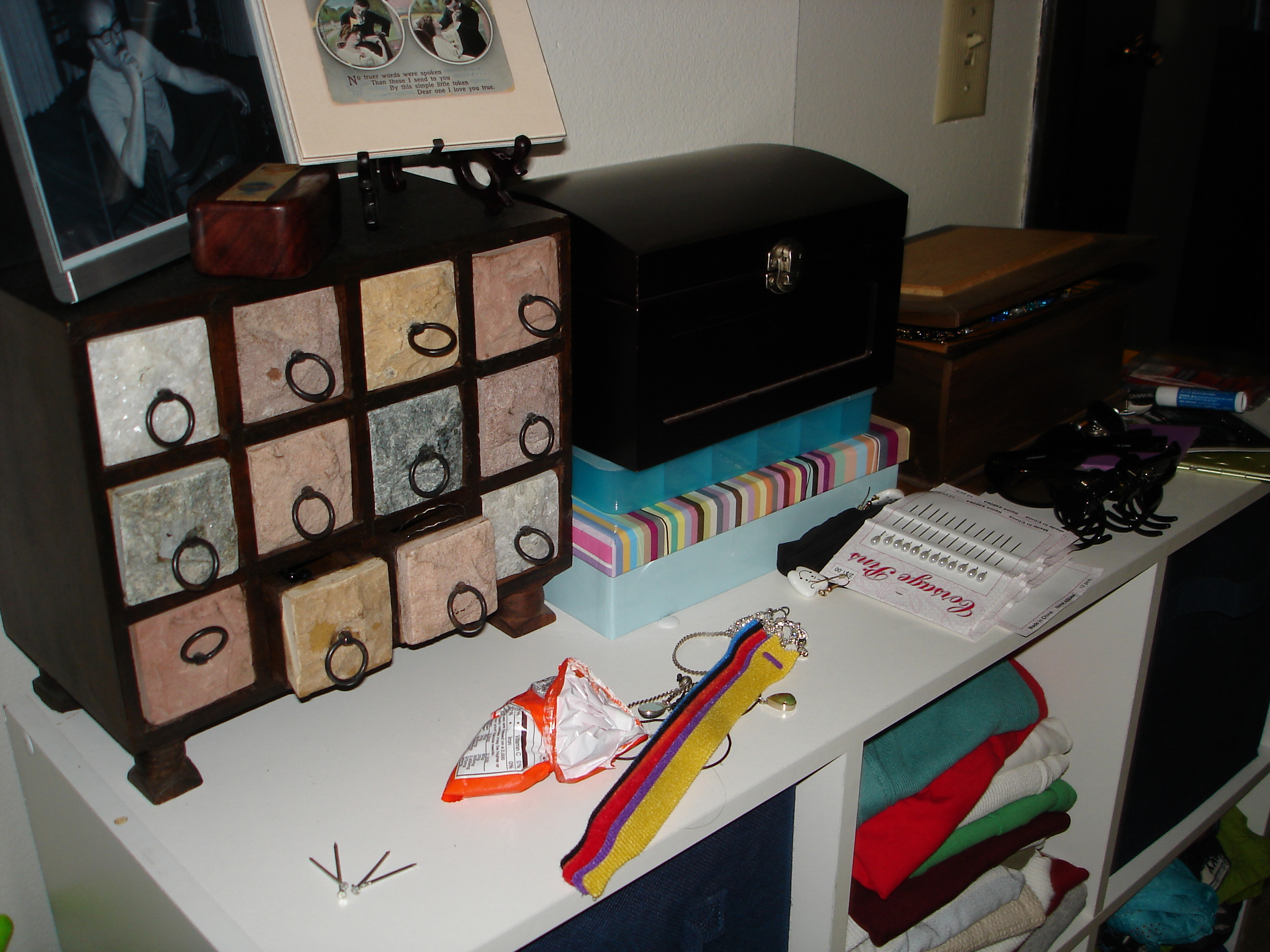 jewlery storage 028.jpg