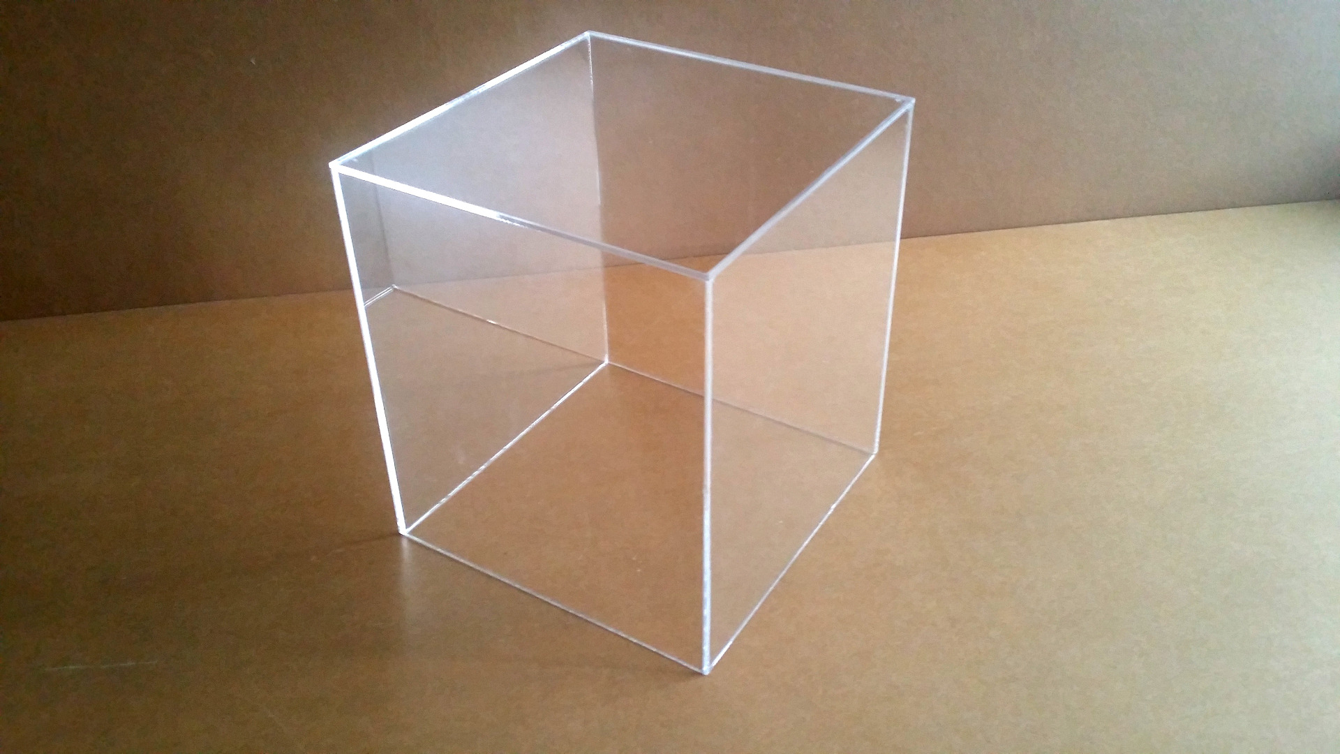 jolliCubeAcrylicBoxOnly.jpg