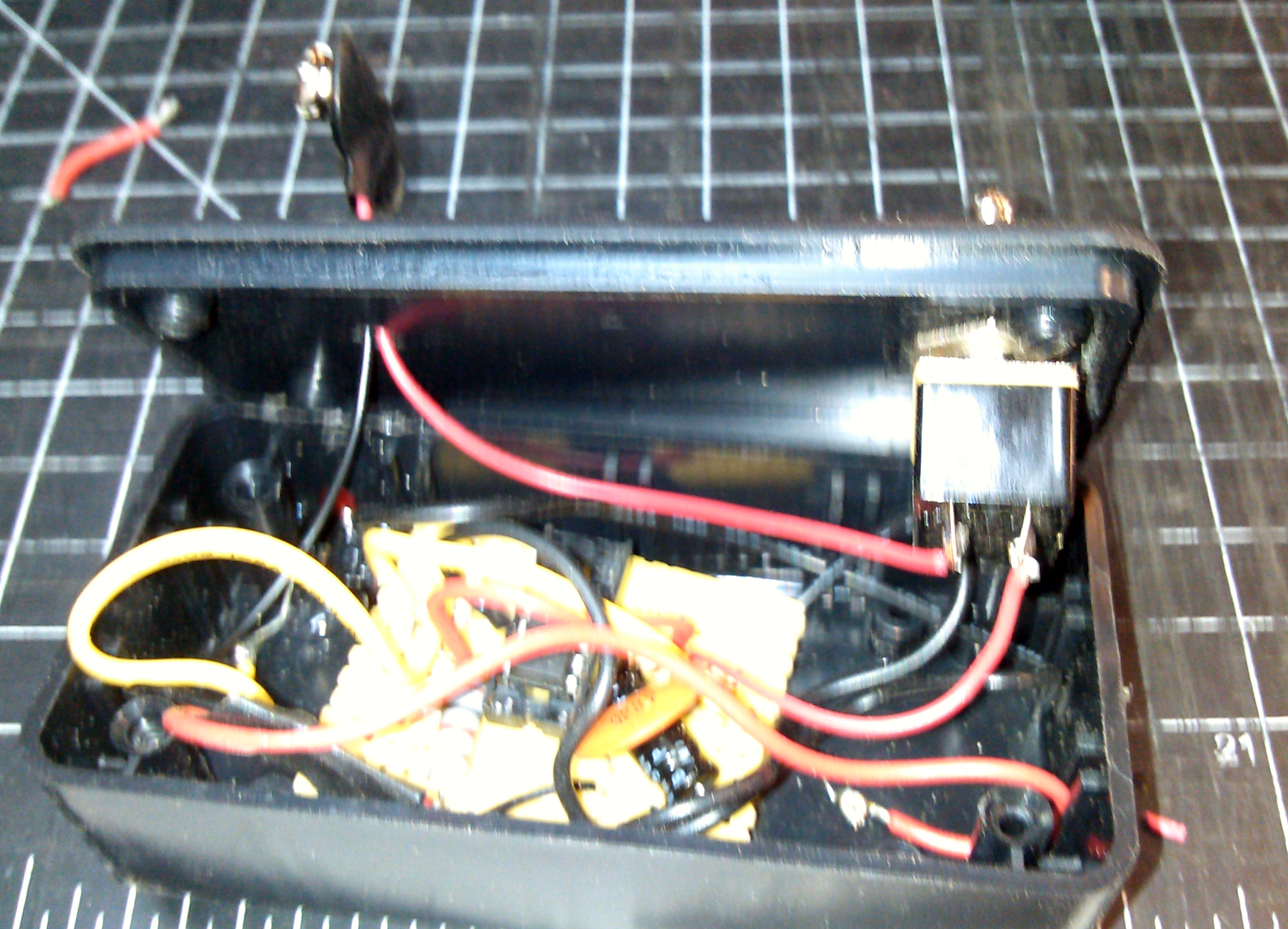 just before closing box. perm sw, perm led, batt wire harness, velcro cb in place.jpg