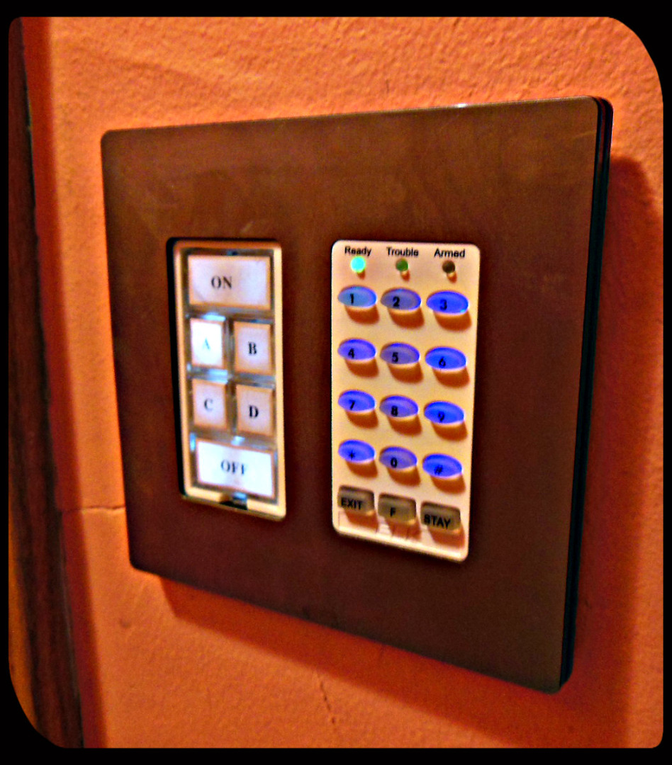 keypad and six button.jpg