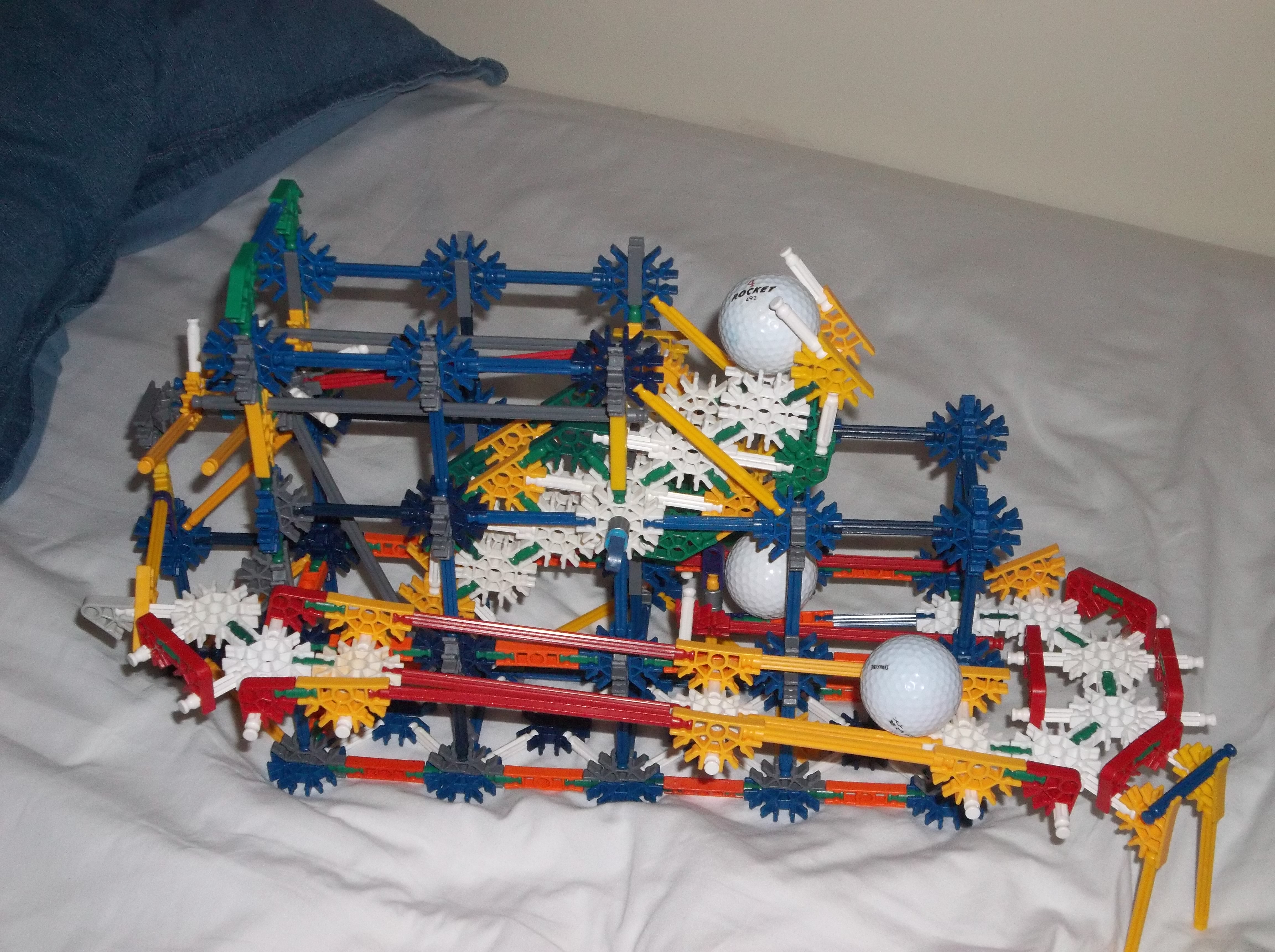 knex ball machine alpha.JPG
