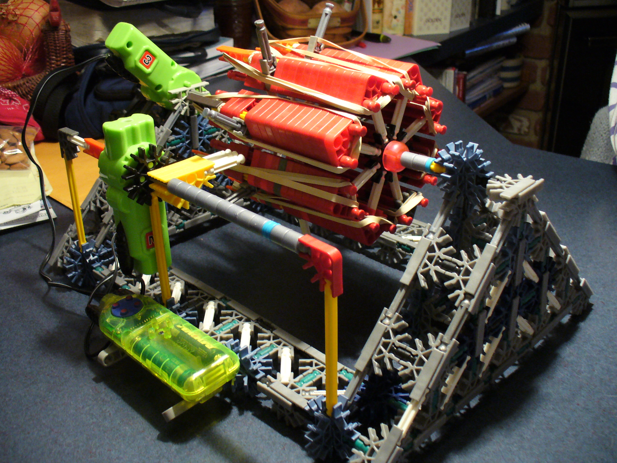 knex gatling gun 016.jpg