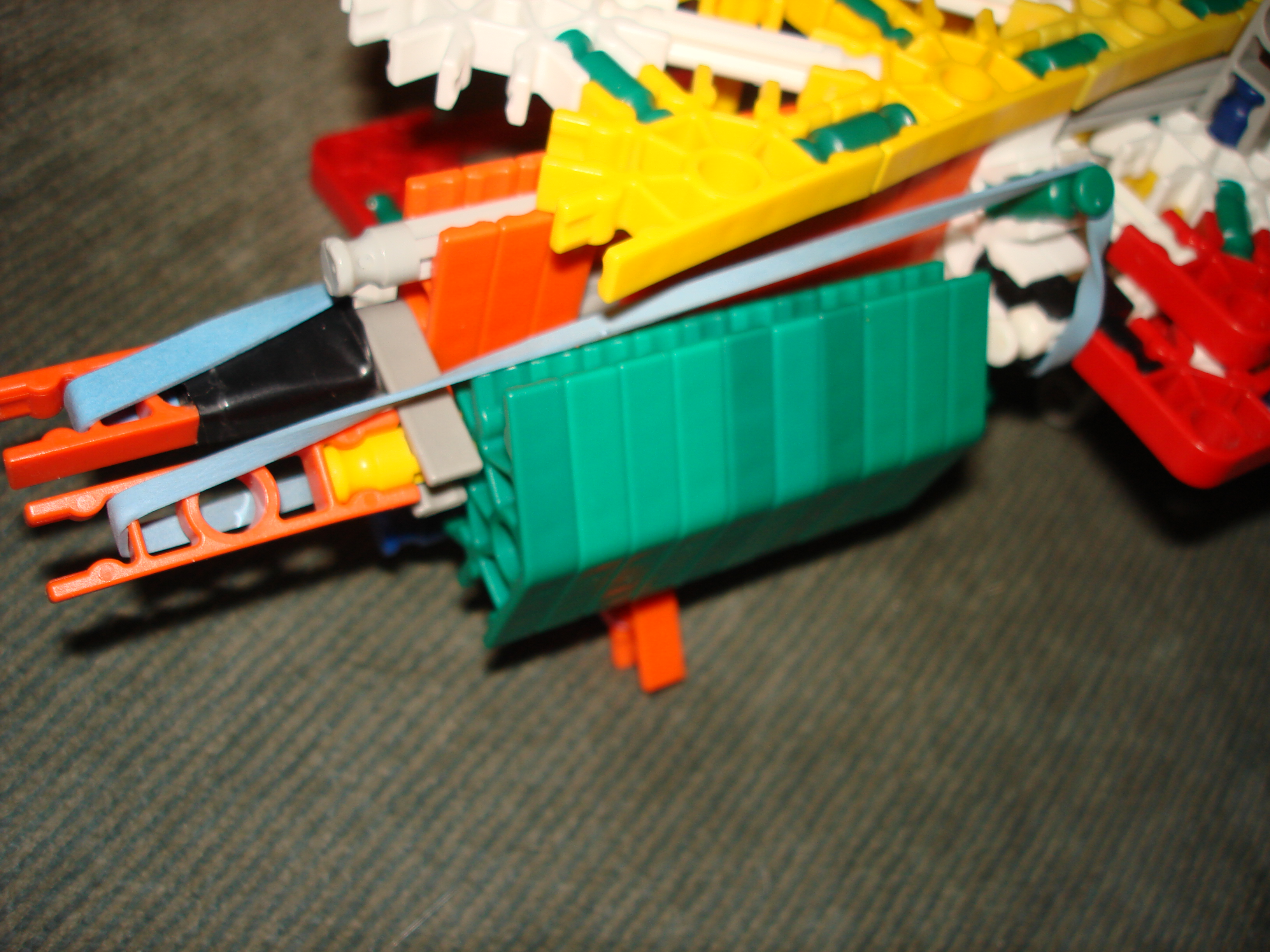 knex gun post#2 012.jpg