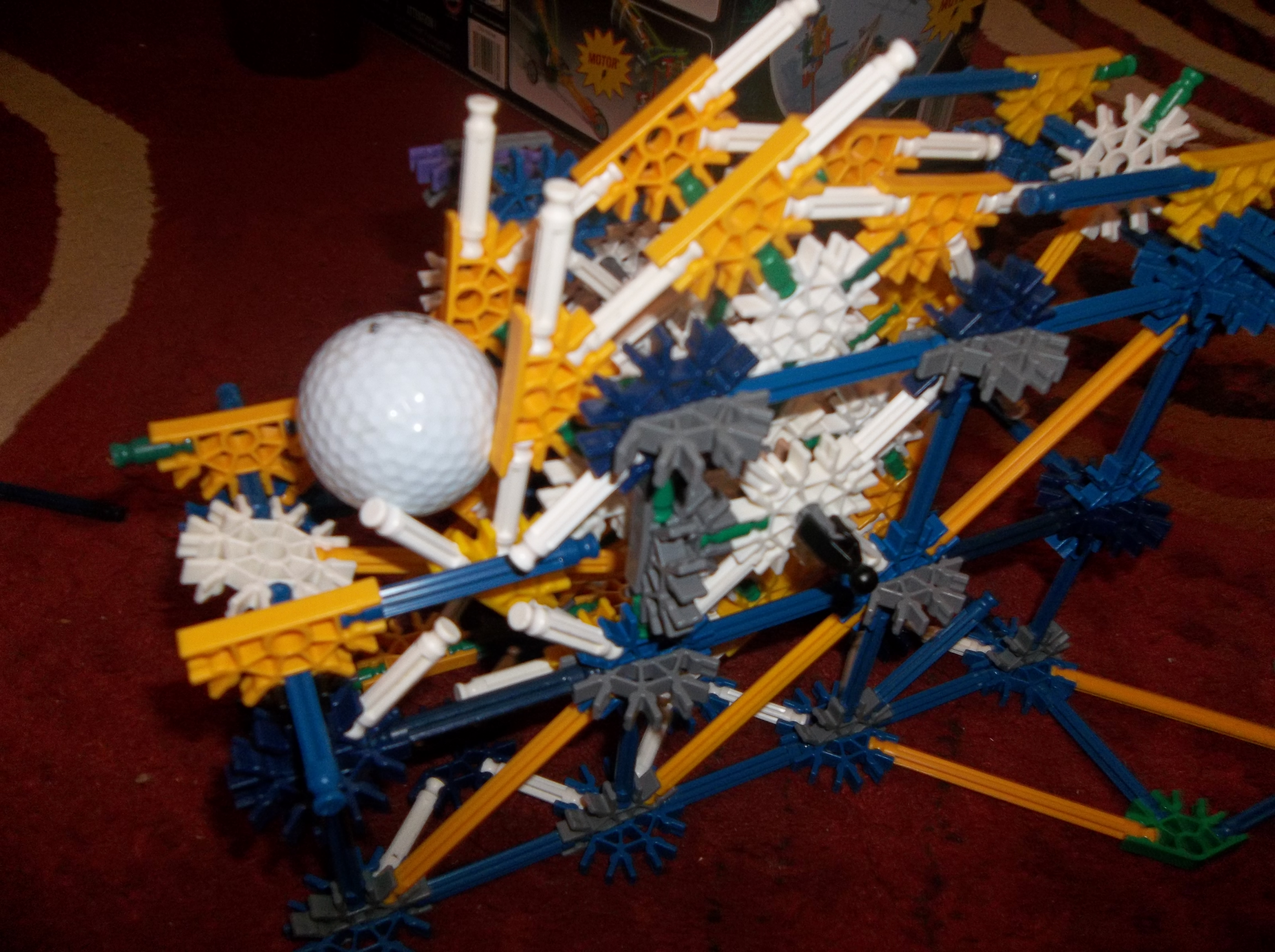 knex lift.JPG