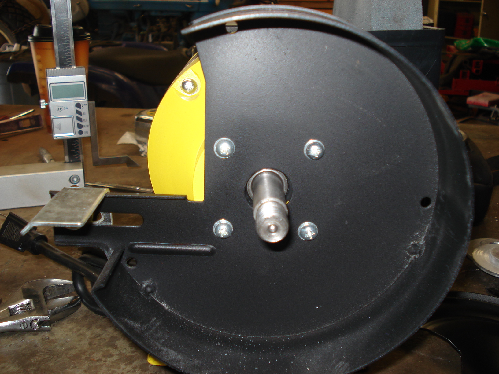 knife sharpener 006.JPG