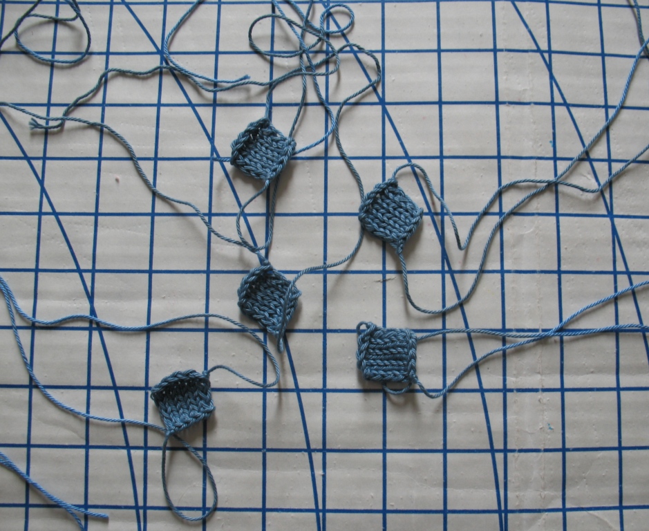 knit buttons.JPG