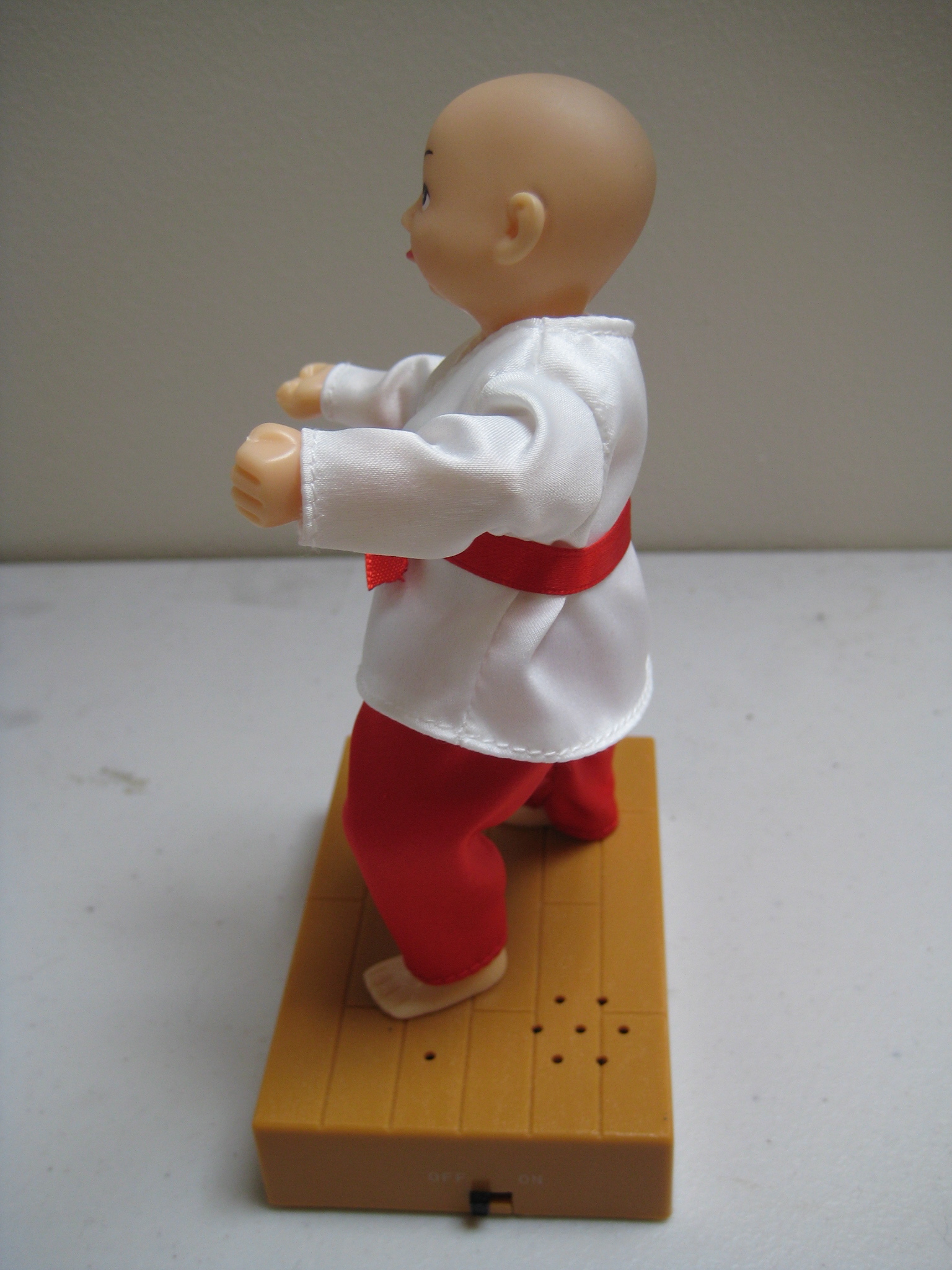 kungfubabysideview.jpg