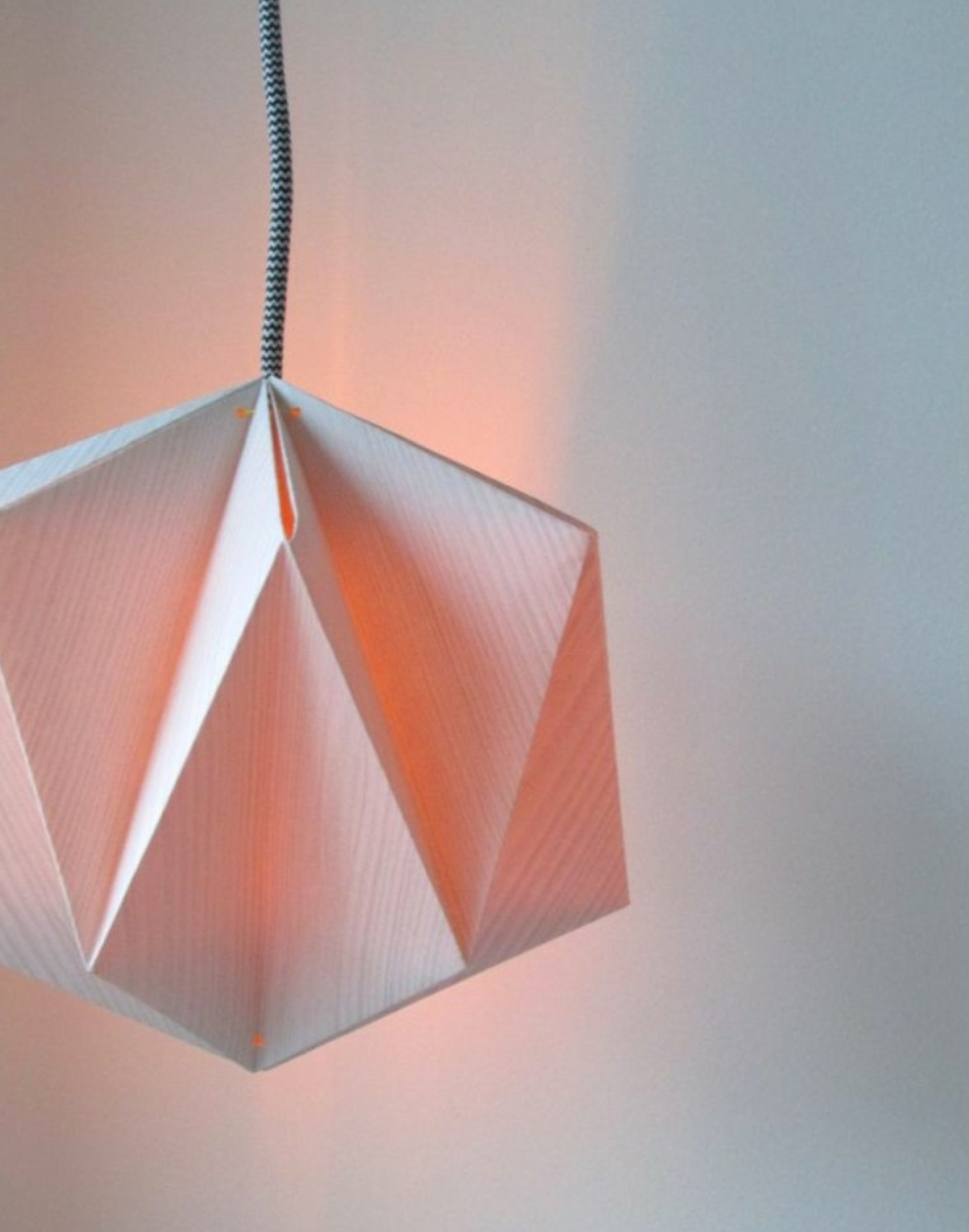 lampe origami &agrave; faire soi-m&ecirc;me en paier pli&eacute; en 3D9.png