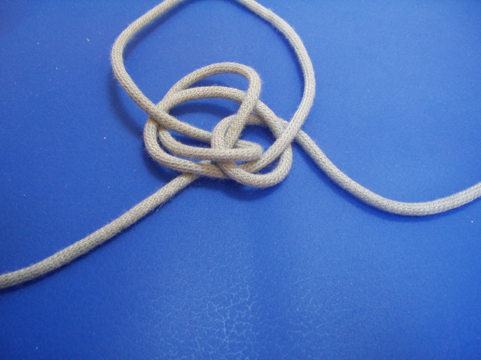 lanyard knot 007.JPG