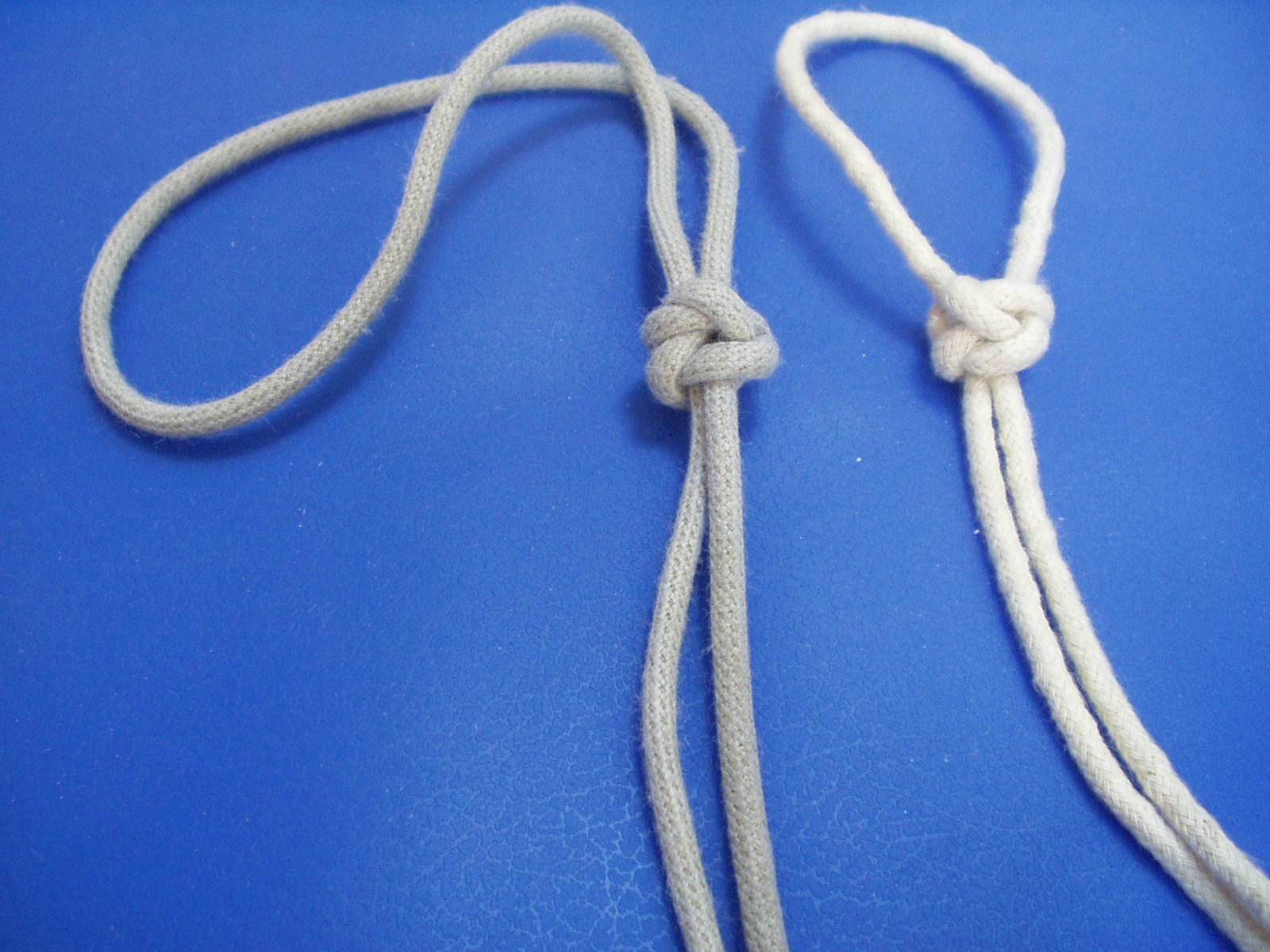 lanyard knot 010.JPG