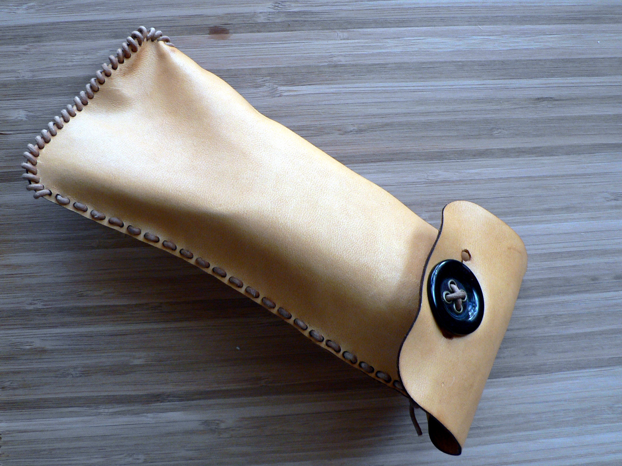 laser-cut-leather-eyeglasses-case-2012-08-17 15.51.54.jpg