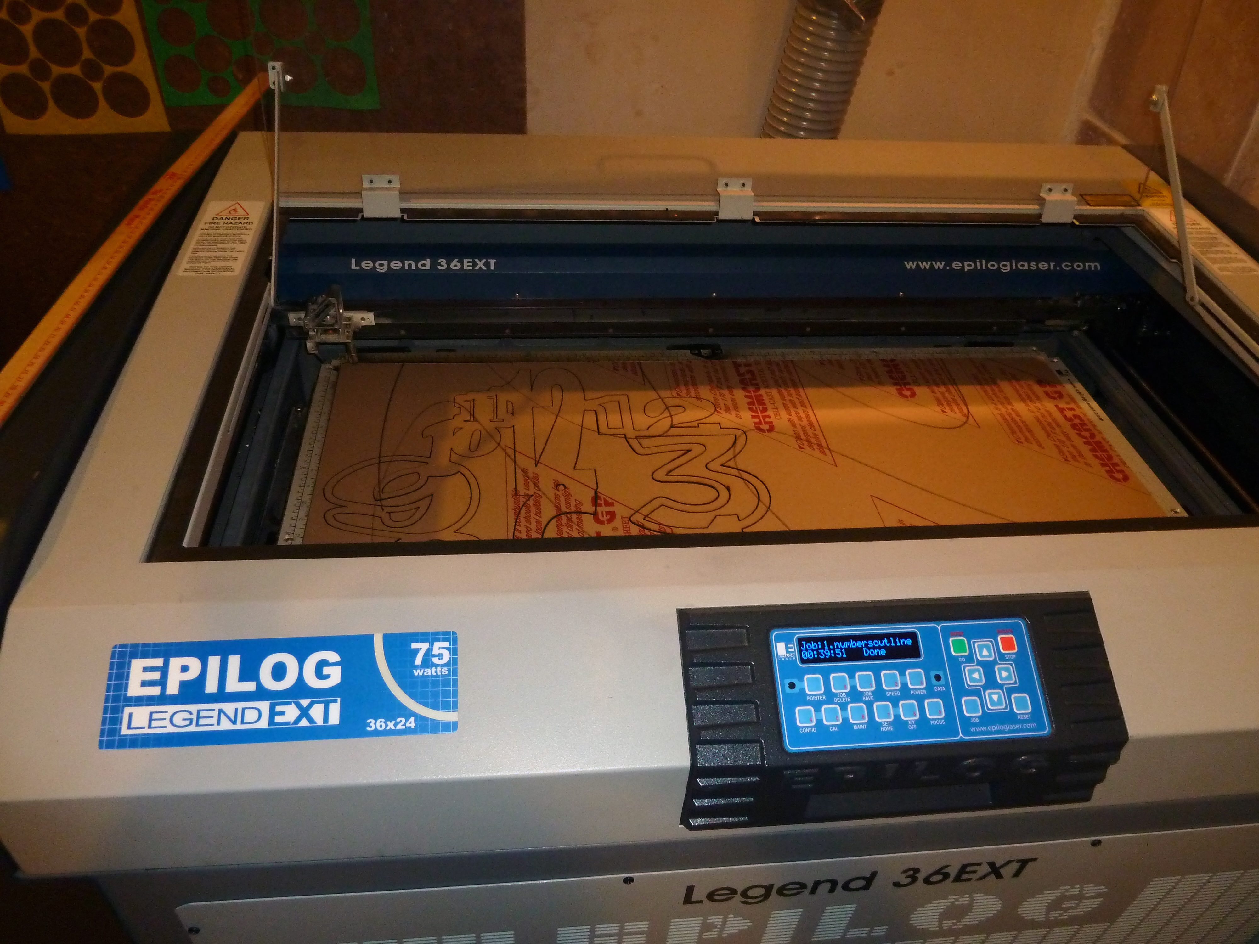 lasercutter.JPG